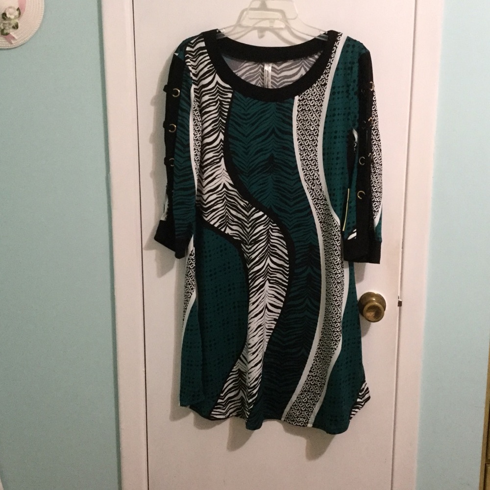 NWT - Per Seption  Concept- Green Print Dress - Picture 5 of 7